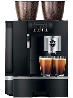 Machine à café professionnel GIGA X8 de la marque JURA fournis par Plaine d'Arômes
